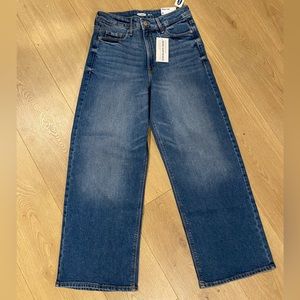 Old navy wide leg jean NWT 6